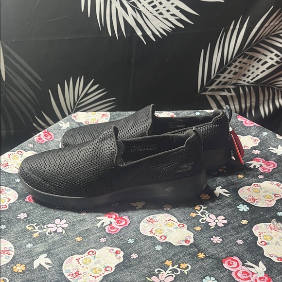 Skechers Performance Go Walk Slip-On Sneakers Black Size 10W - Picture 1 of 9